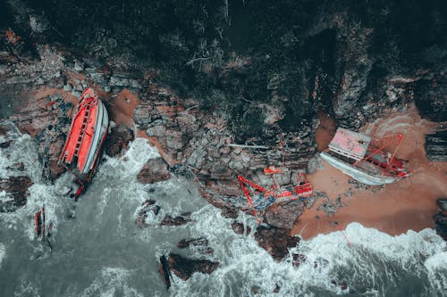 Základová fotografie zdarma na téma člun, fotka z vysokého úhlu, havárii vlny