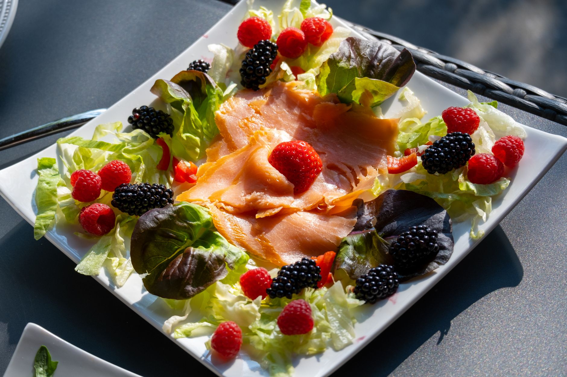 Receta de pescado saludable Plato de pescado con guarnición