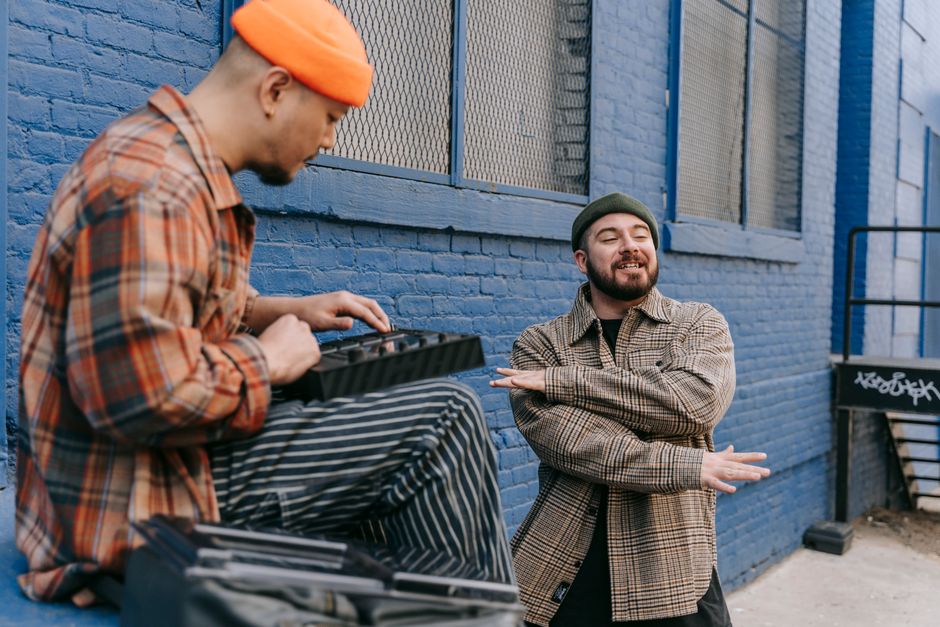 Tainy lanza 'Ritmo Global': Nuevo sencillo reggaetón-fusión que ya arasa en plataformas