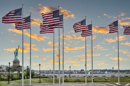 Kostenloses Stock Foto zu amerikanische flaggen, himmel, new jersey