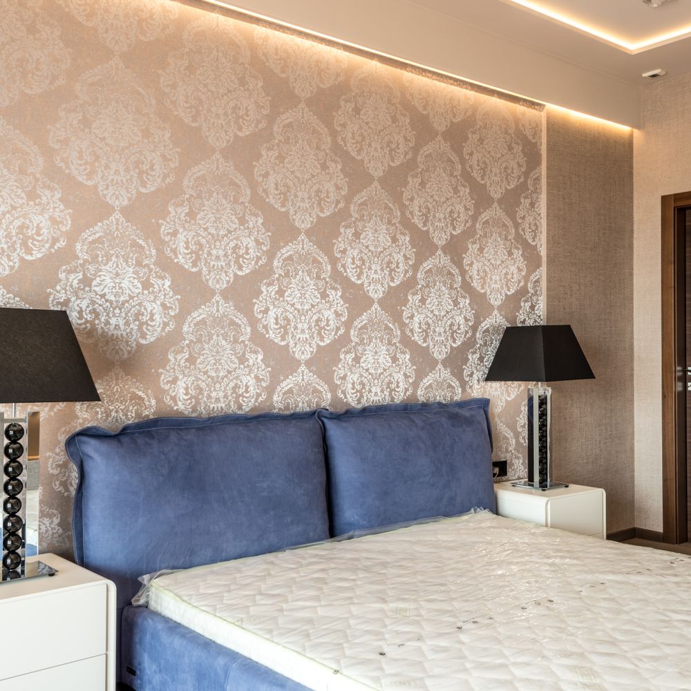Wallpapering in Waddon — a freshly painted, spotless finish