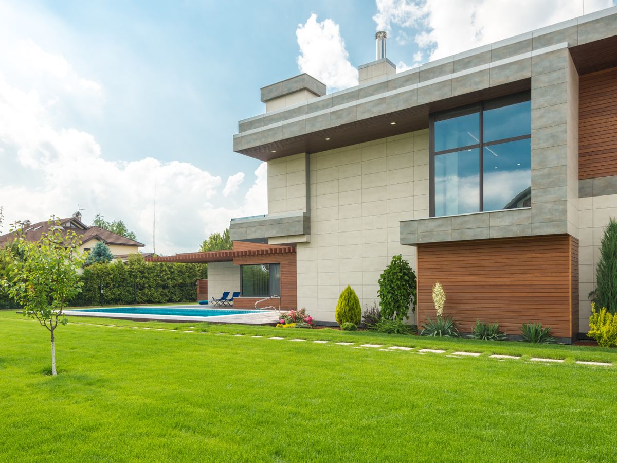 Luxury outdoor living in Athens, Alabama