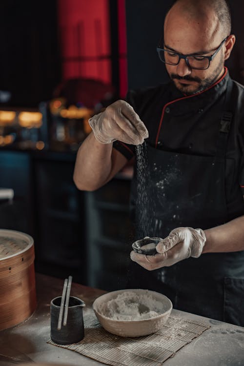 Fotos de stock gratuitas de aspersión, chef, cocinando