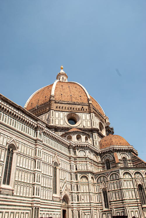 Dome of Florence Cathedral Under Blue Sky · Free Stock Photo