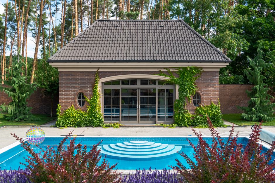 Pool safety fence installation rules and costs — step-by-step reference media