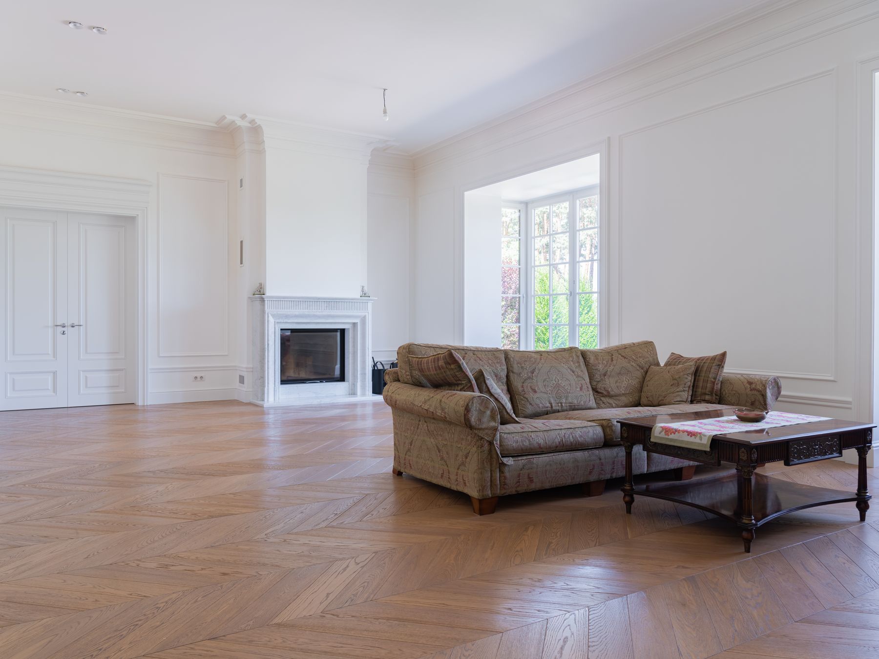 Painters and Decorators in Shirley — dust sheets down and the room fully protected