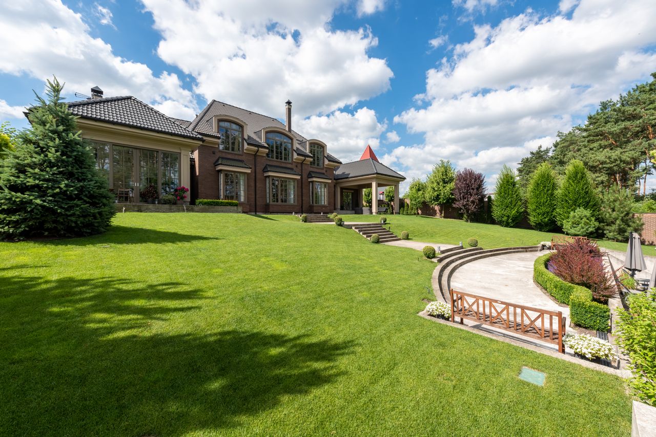 Lawn & Turf Care
