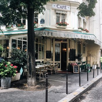 Wild & The Moon (Paris, France)