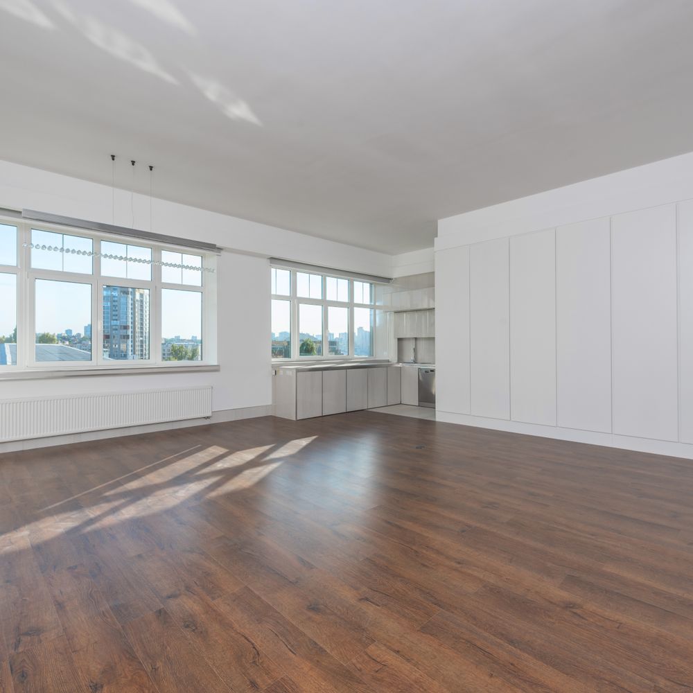 End of Tenancy Decorating in Walworth — a freshly painted, spotless finish