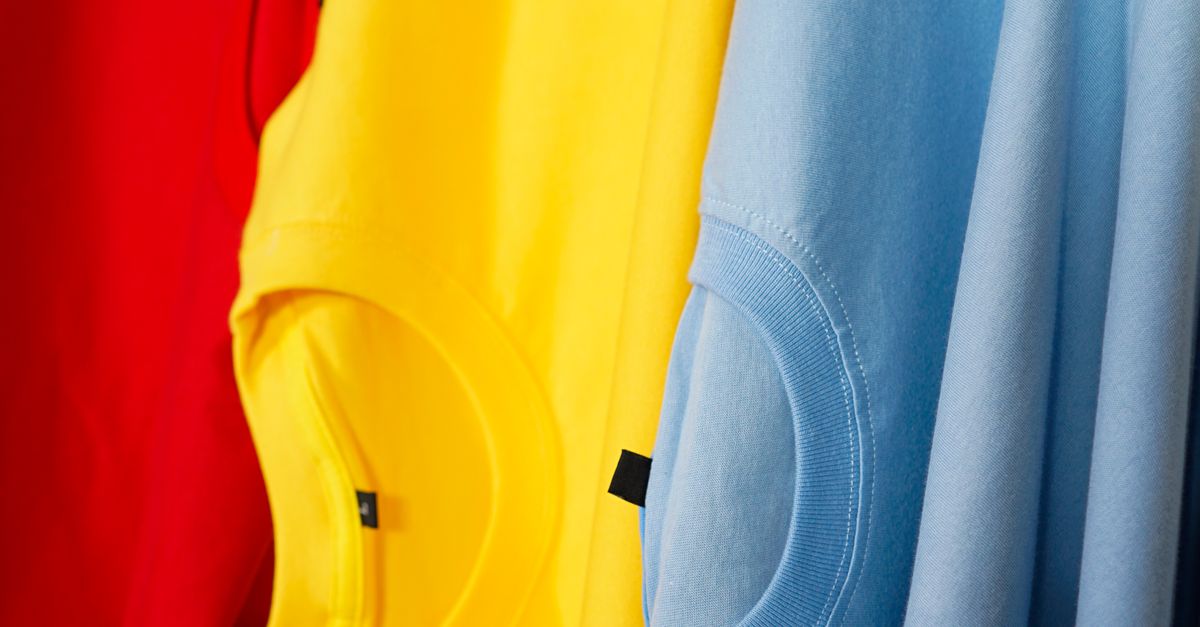 Why is color important in fashion? Why is color important in fashion?