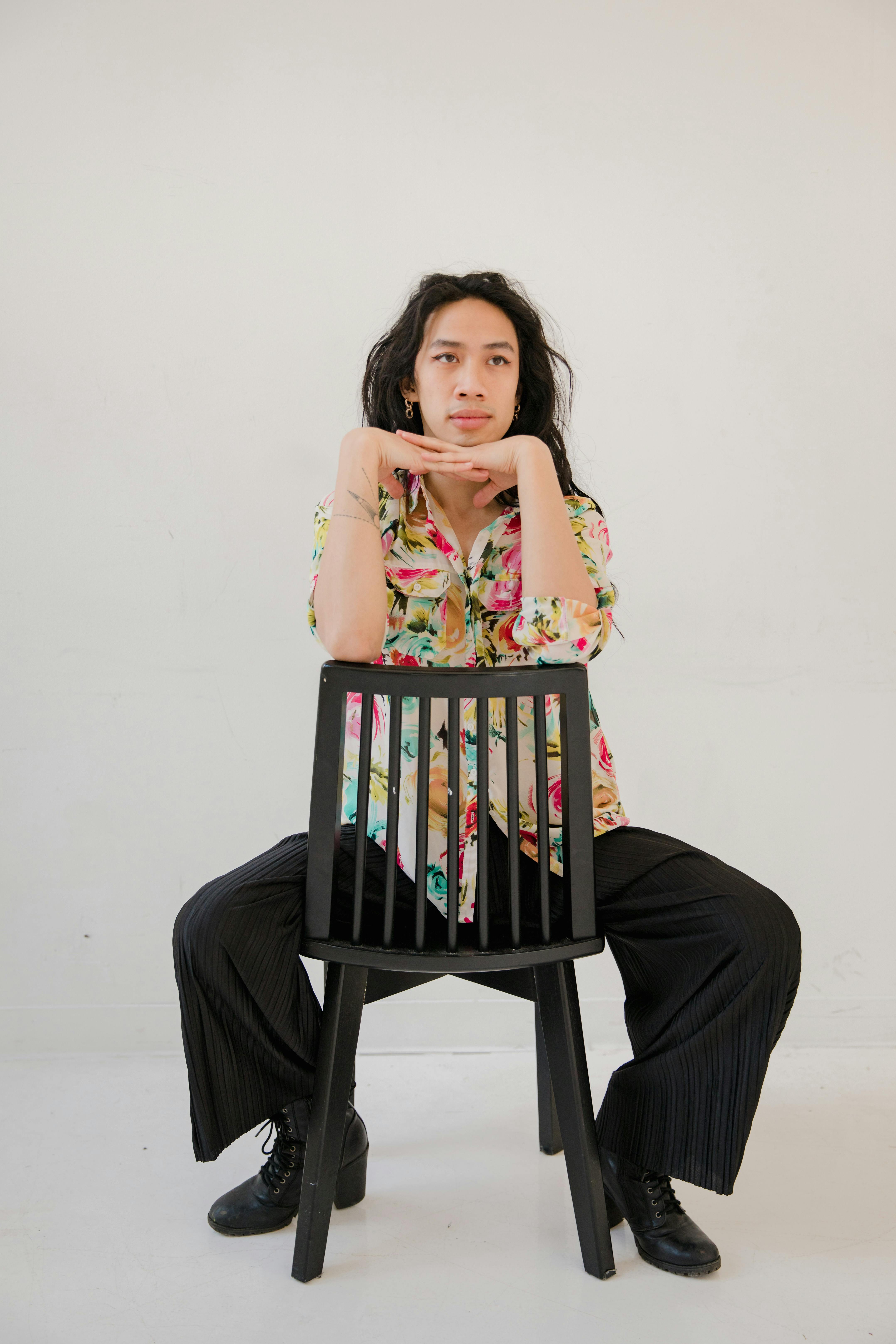 Gratis Foto stok gratis anak muda, berpose, busana yang unik Foto Stok