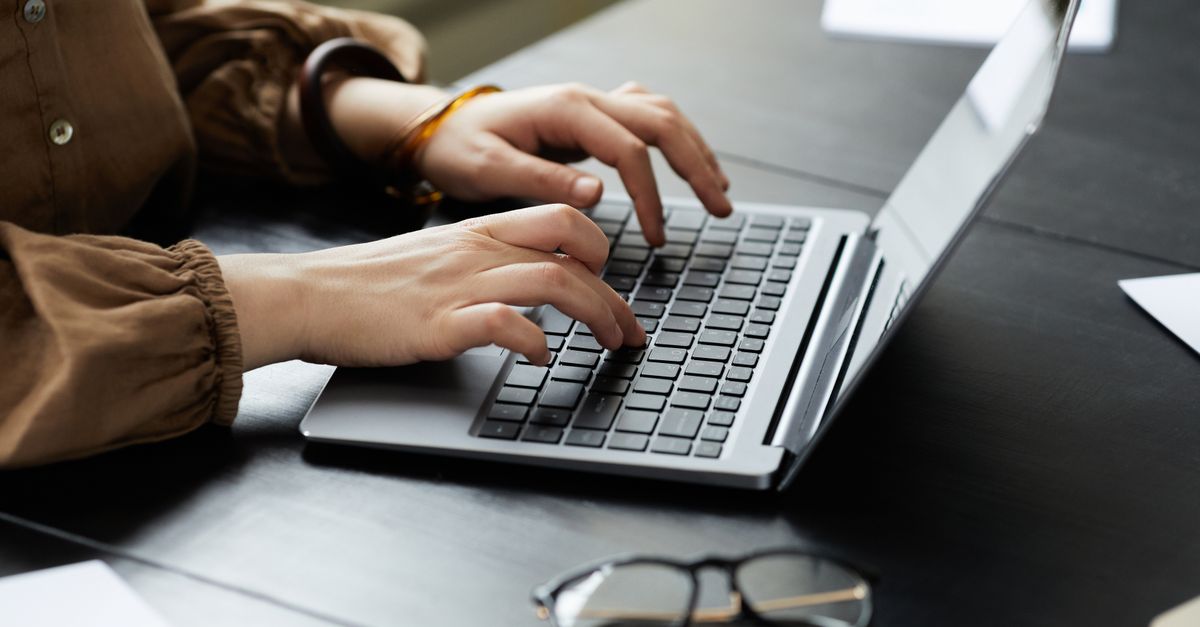 Membangun Lingkungan Kerja Profesional dengan Google Workspace 1 pexels photo 8154159