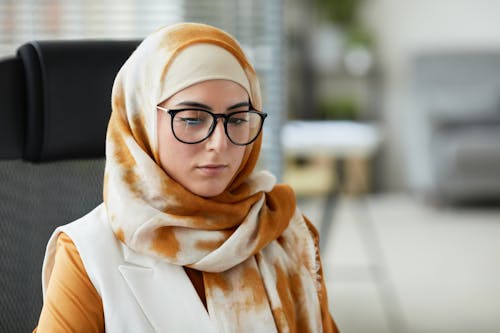 Free A Beautiful Woman in a Hijab Stock Photo