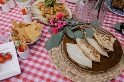 Free Food on Brown Ceramic Plate Stock Photo