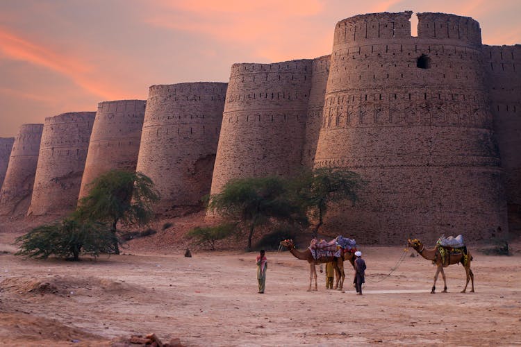 Derawar Fort At Sunset