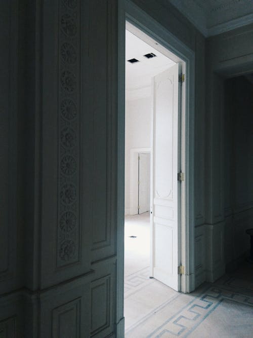 kapı, kapılar içeren Ücretsiz stok fotoğraf