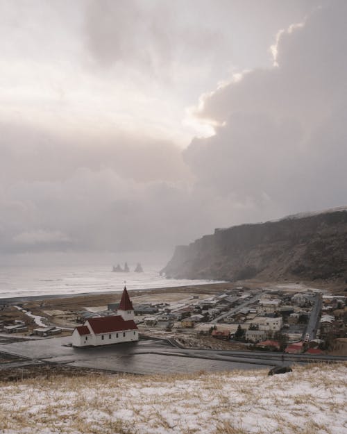 Ücretsiz balıkçı köyü, bulutlar, deniz içeren Ücretsiz stok fotoğraf Stok Fotoğraflar
