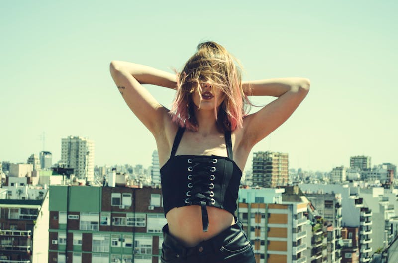 ด่วน!! ตามหานางแบบ/นักร้อง