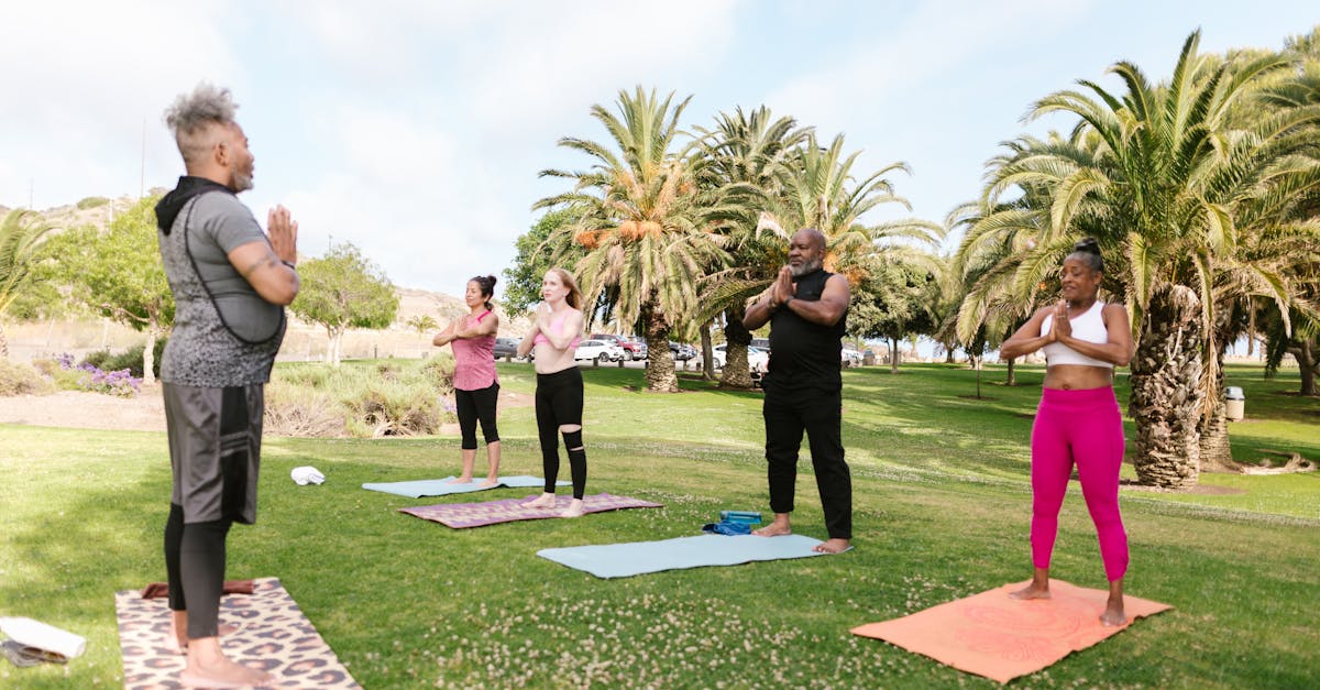 Découvrez l'art du micro-yoga pour une relaxation express