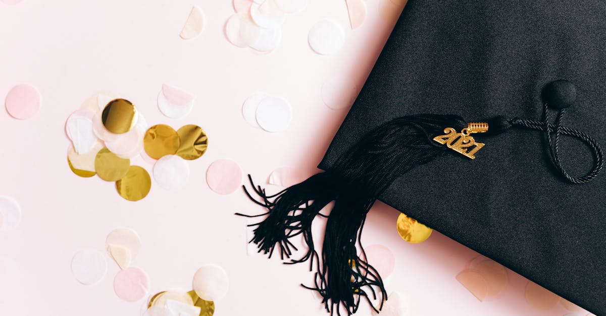 ښوونکو لپاره وړیا پلیټ فارم: ۹ ګټې د ټولګي مدیریت کې