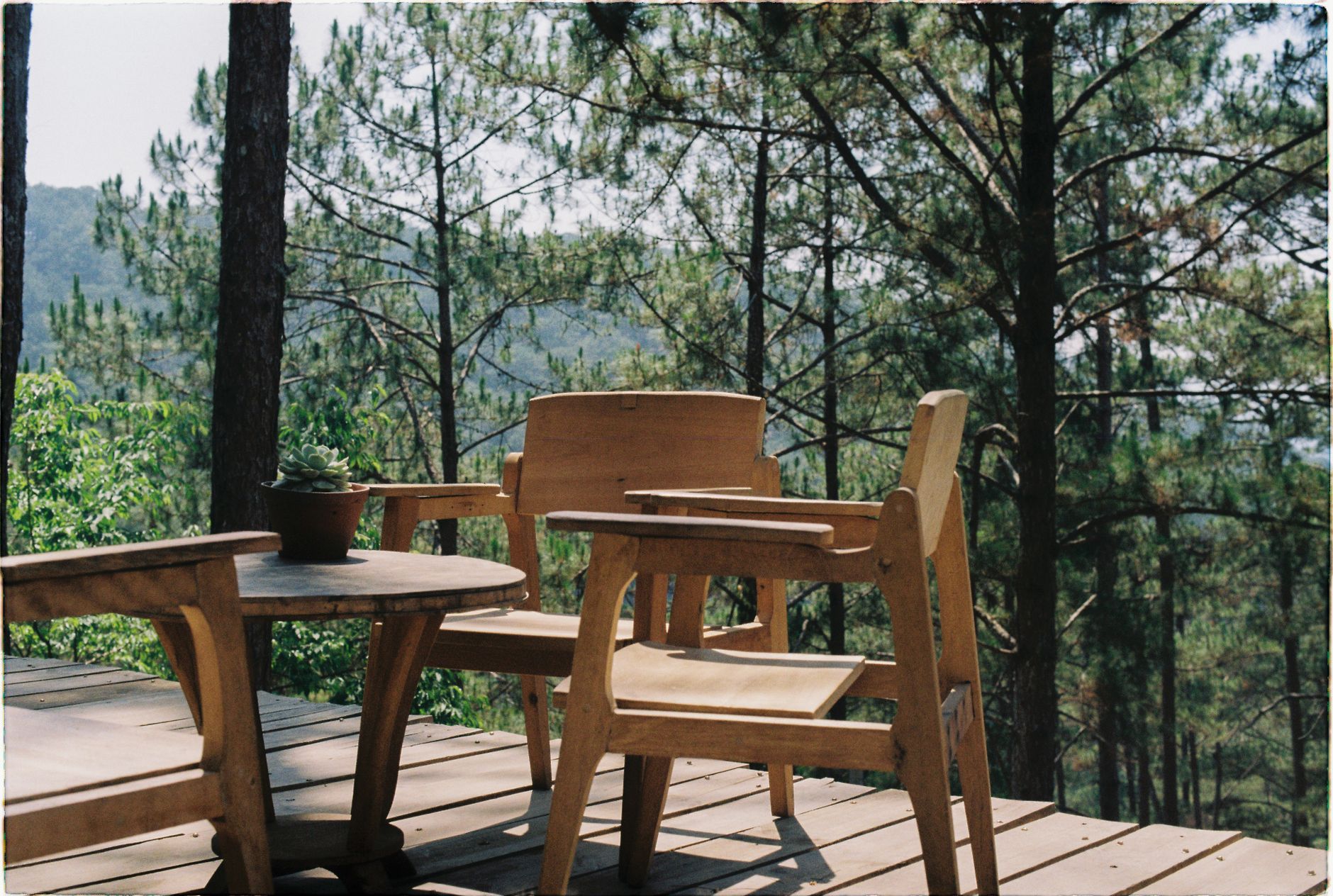 Composite Decking vs Timber: Which is Better for Australian Backyards?