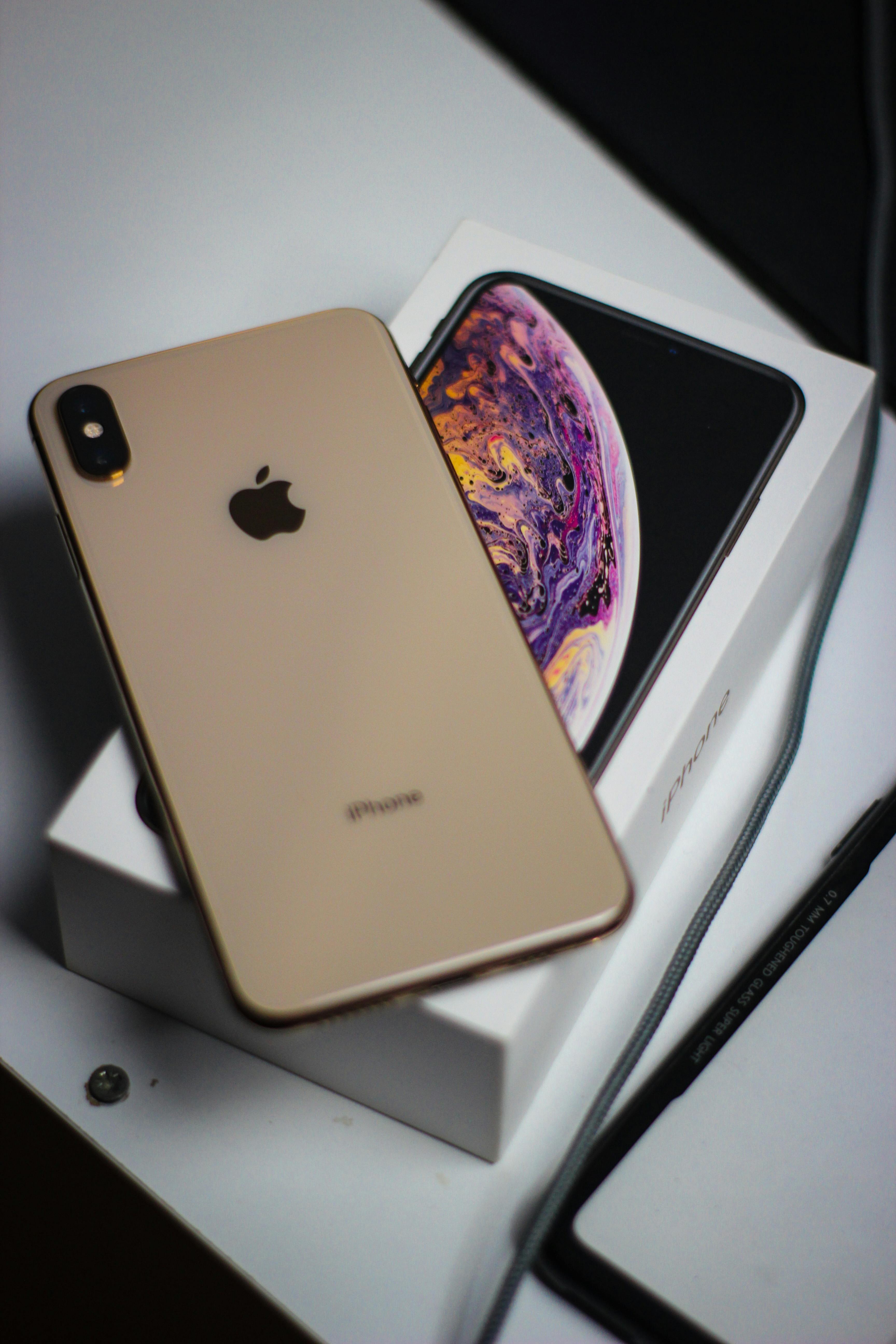 Iphone Xs Max Price in Nepal, Tech Stalking