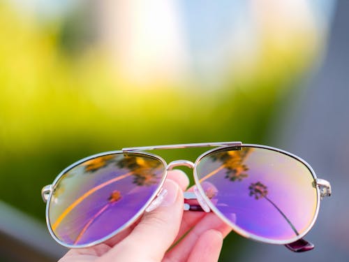 Purple Lens Aviator Style Sunglasses