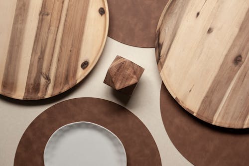 Brown Wooden Round Plates 