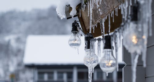 Ilmainen kuvapankkikuva tunnisteilla flunssa, hehkulamput, jää