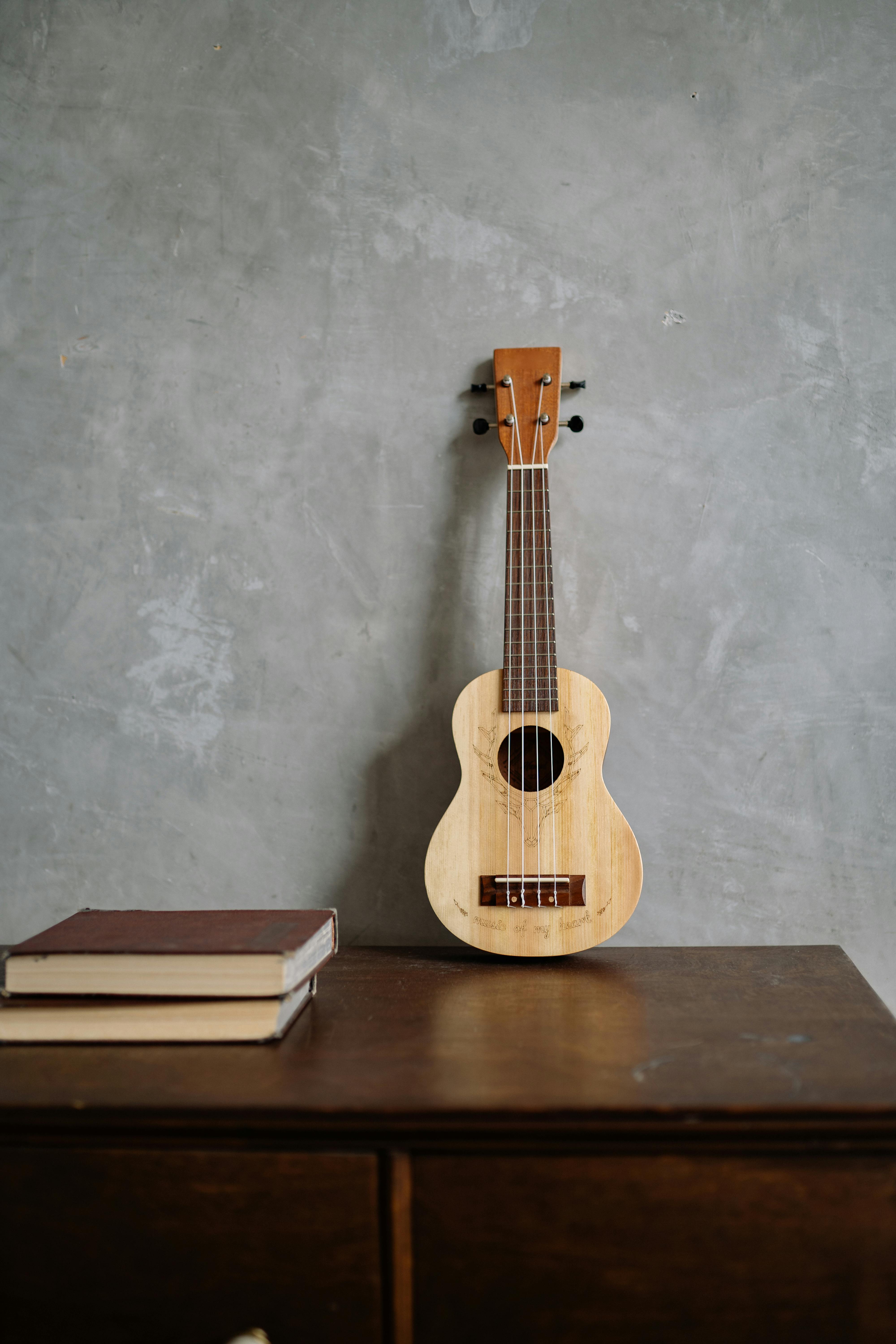 Download wallpaper 800x1200 ukulele, man, musical instrument, music iphone  4s/4 for parallax hd background