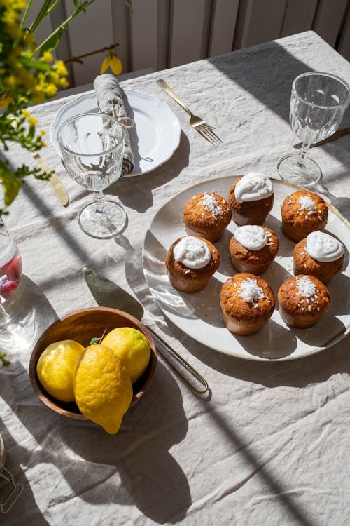 Fotobanka s bezplatnými fotkami na tému čaša, citróny, cupcake