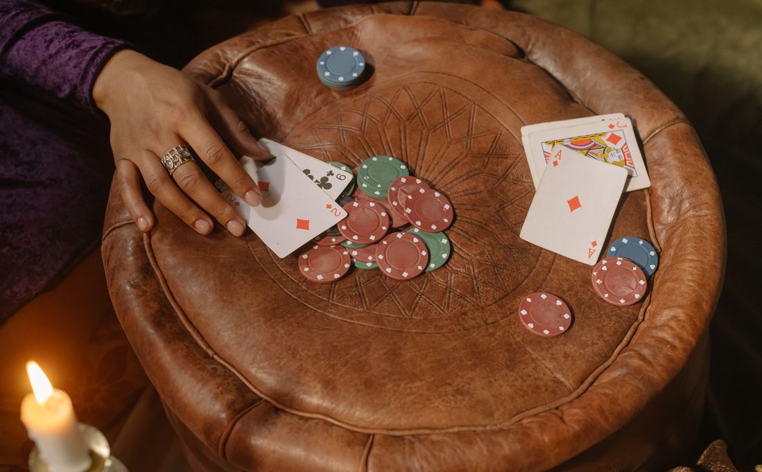 Online Casino: Spielautomaten und Live-Spiele im Überblick