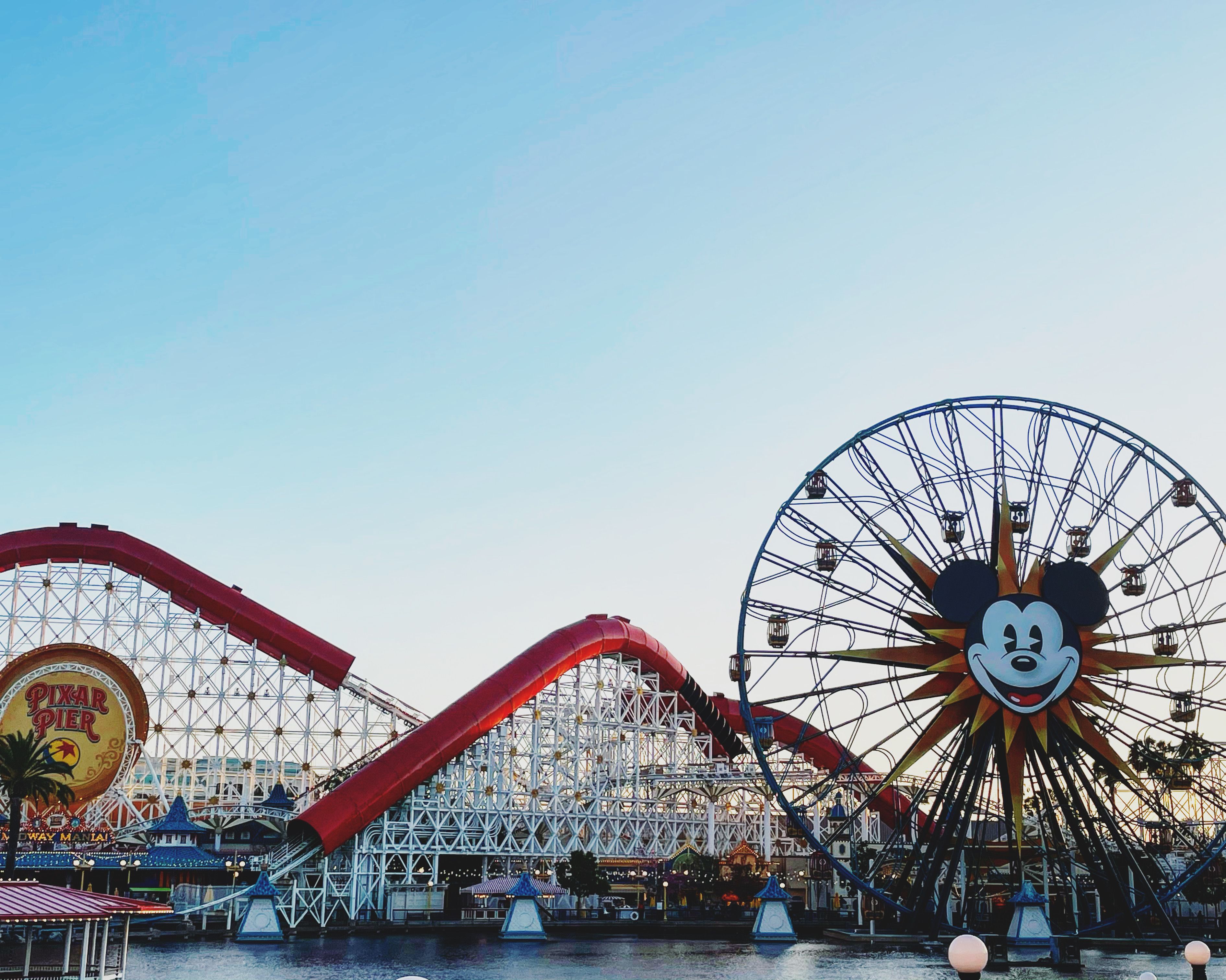 Anaheim: Ferris wheel and roller coaster at Disney California Adventure in Anaheim