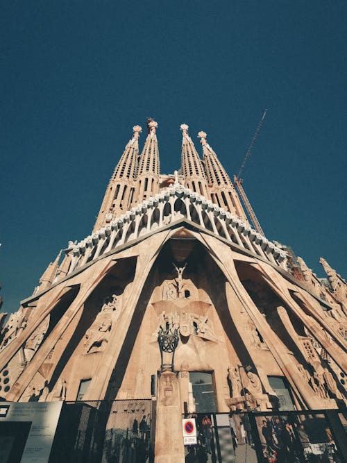 Δωρεάν στοκ φωτογραφιών με sagrada familia, αξιοθέατα, αρχιτεκτονική