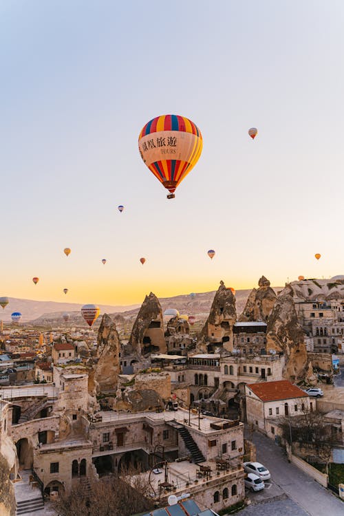 Fotobanka s bezplatnými fotkami na tému budovy, cappadocia, letecké snímkovanie