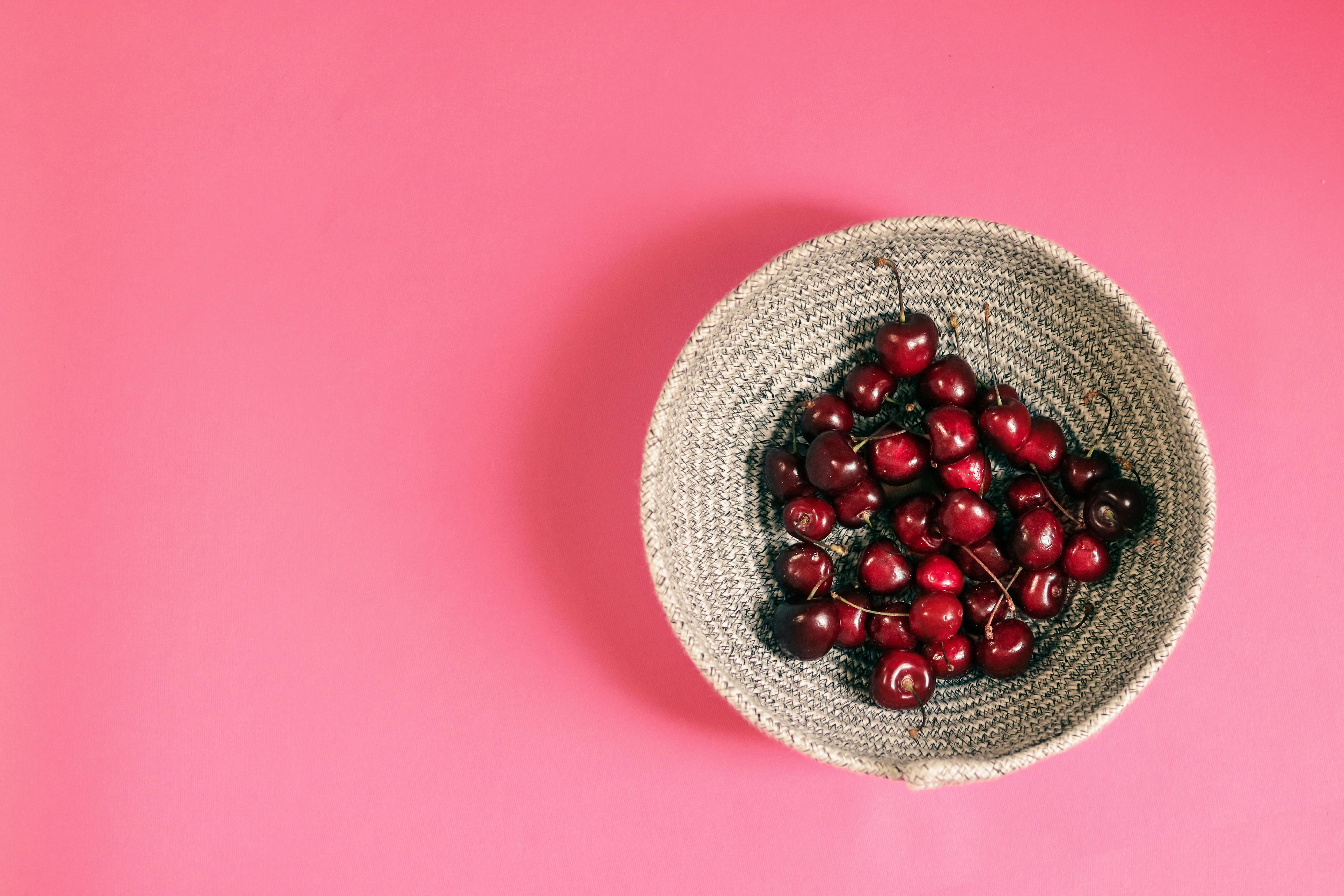 A bowl of cherries.