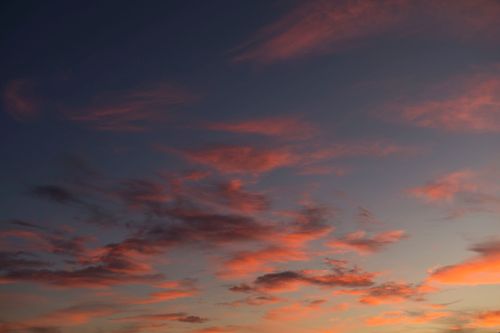 Free Dramatic evening sky over Monterrey, showcasing vibrant clouds and stunning sunset hues. Stock Photo