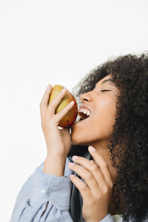 Ingyenes stockfotó afro-amerikai nő, boldog, egészséges étel témában