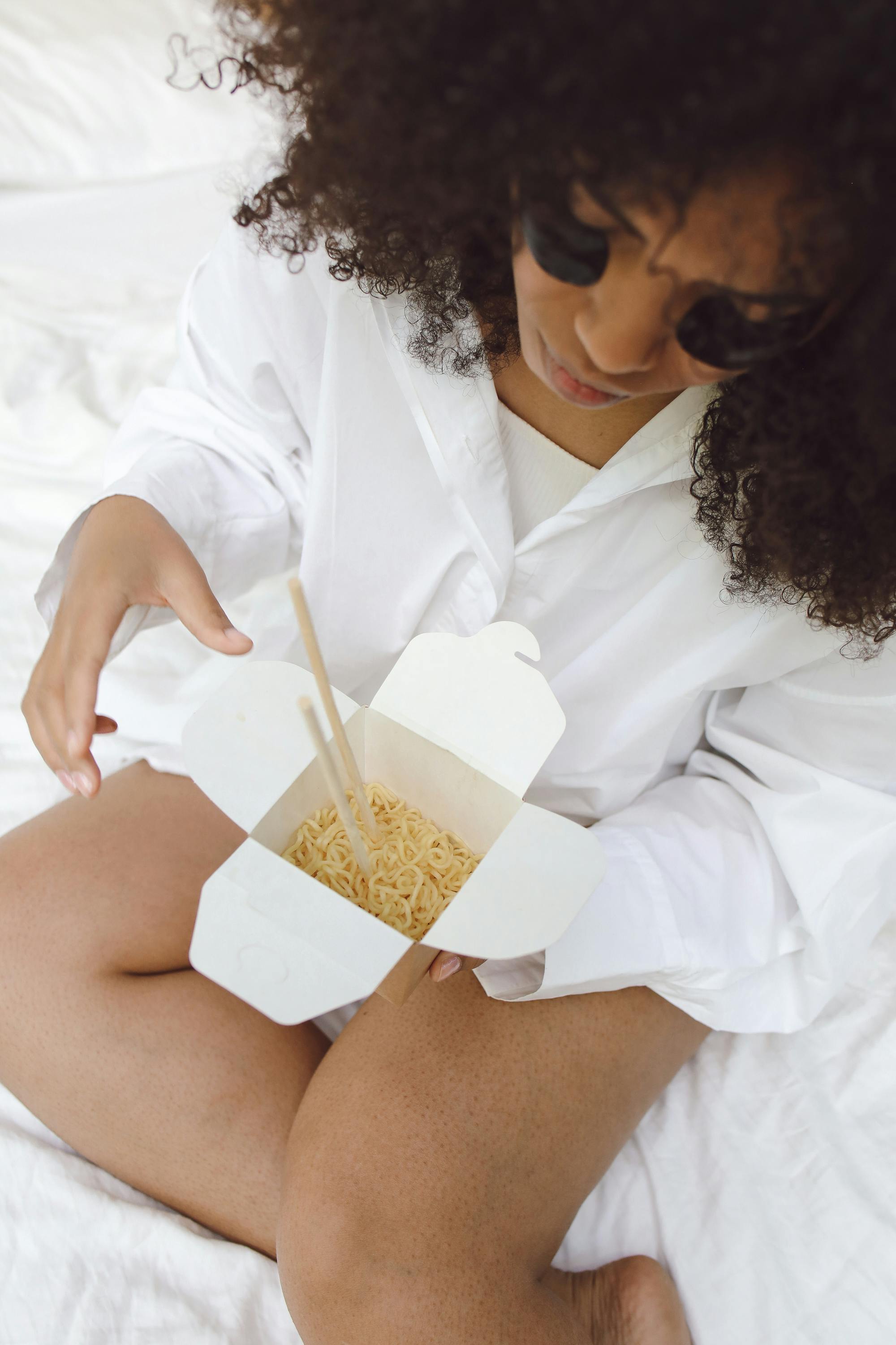 How long after you stop eating carbs do you go into ketosis?