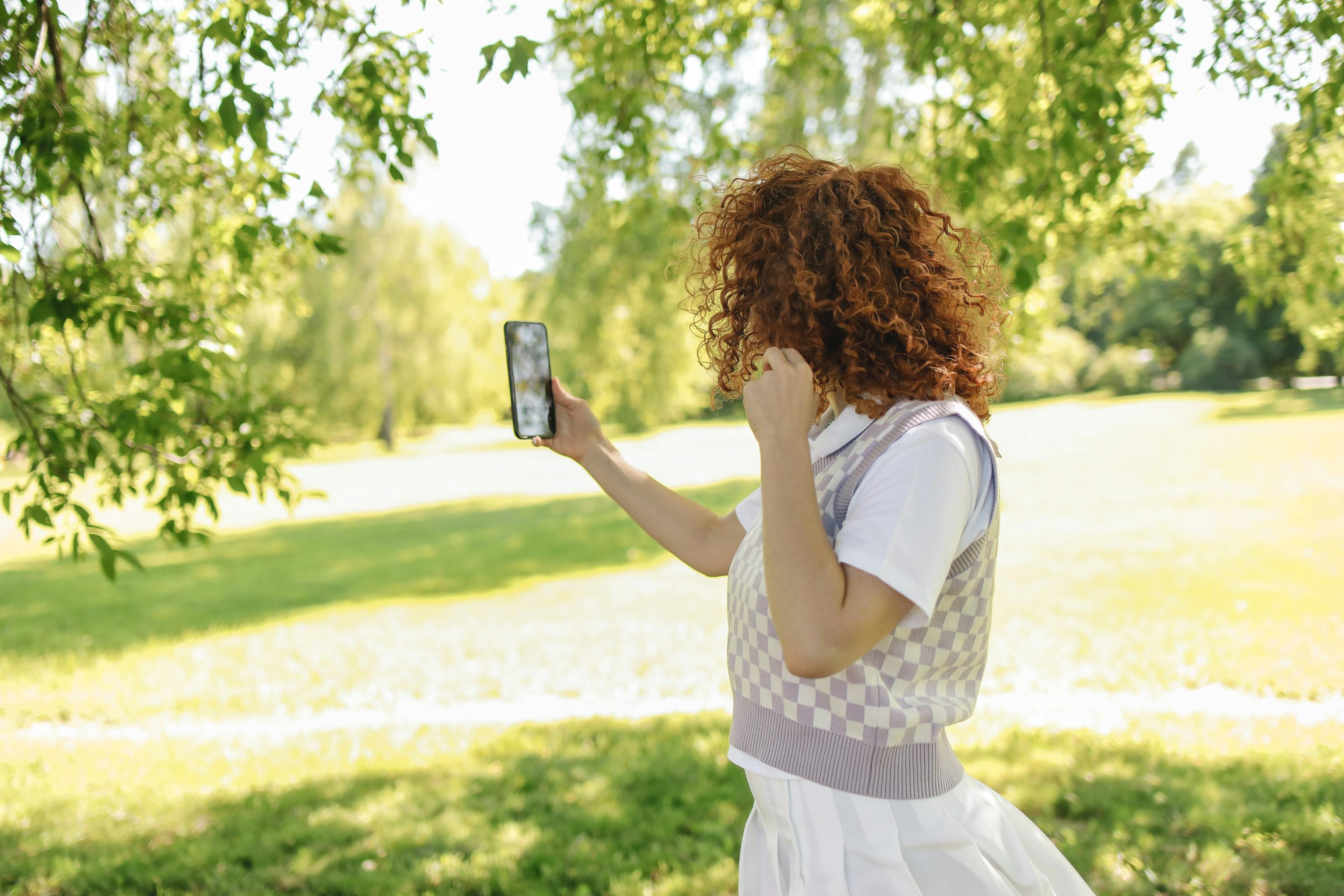 Moshi Moshi upbeat on lifestyle shopping — Photo by Polina Tankilevitch on Pexels