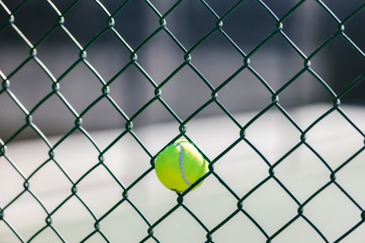 tennis court fence