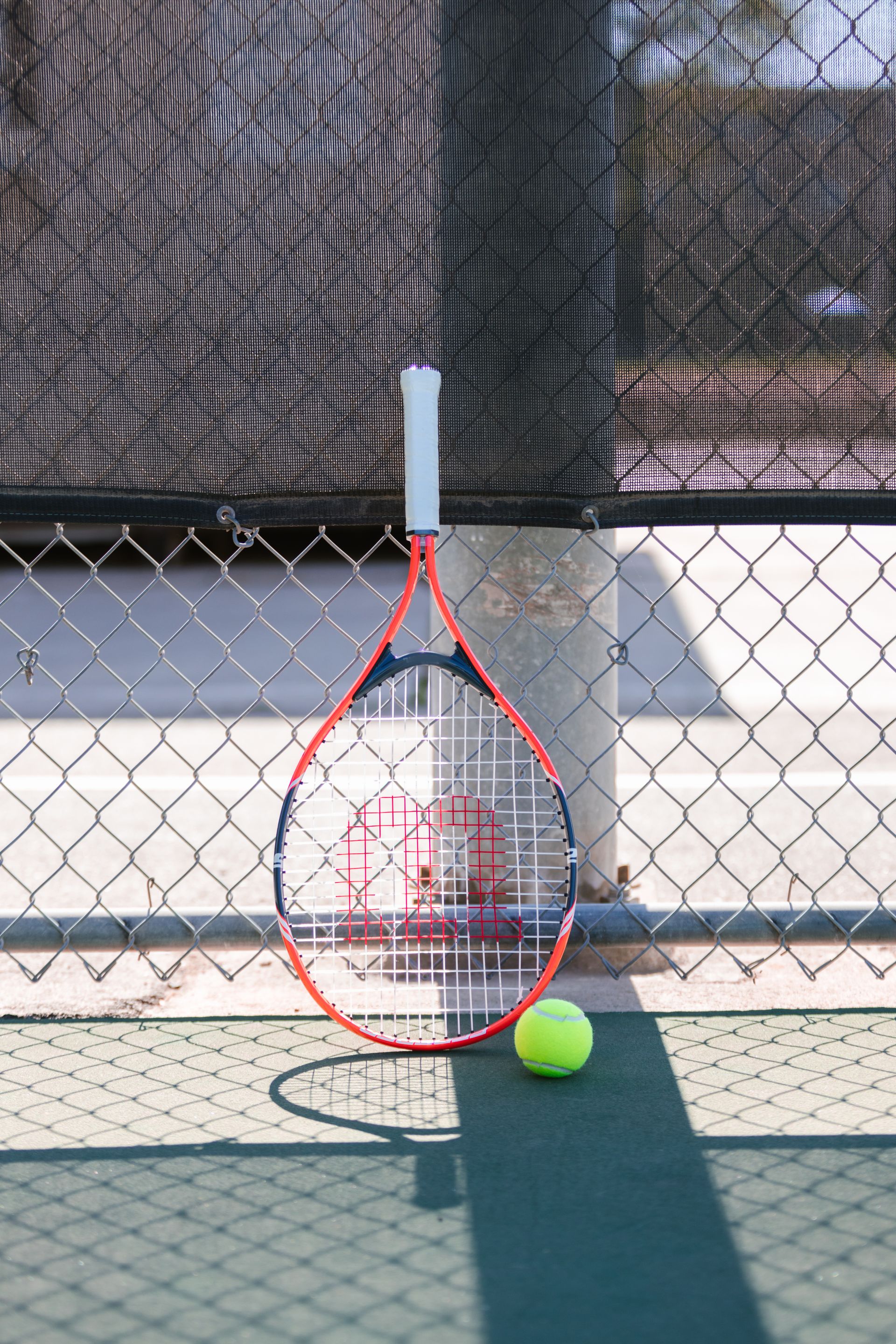 Grass-green tennis court