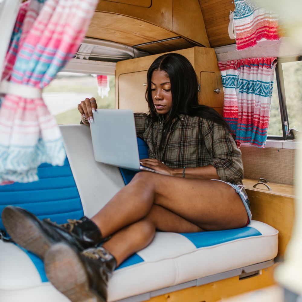 Pensilva — movers delivering furniture from a van