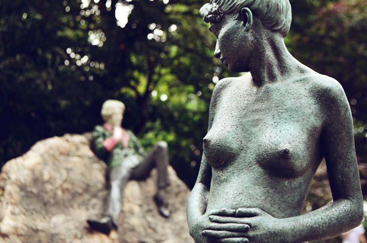 Statue Of Naked Woman