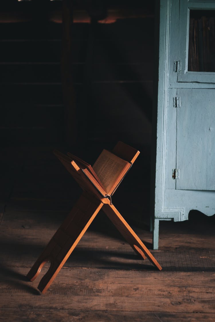 A Brown Wooden Book Holder