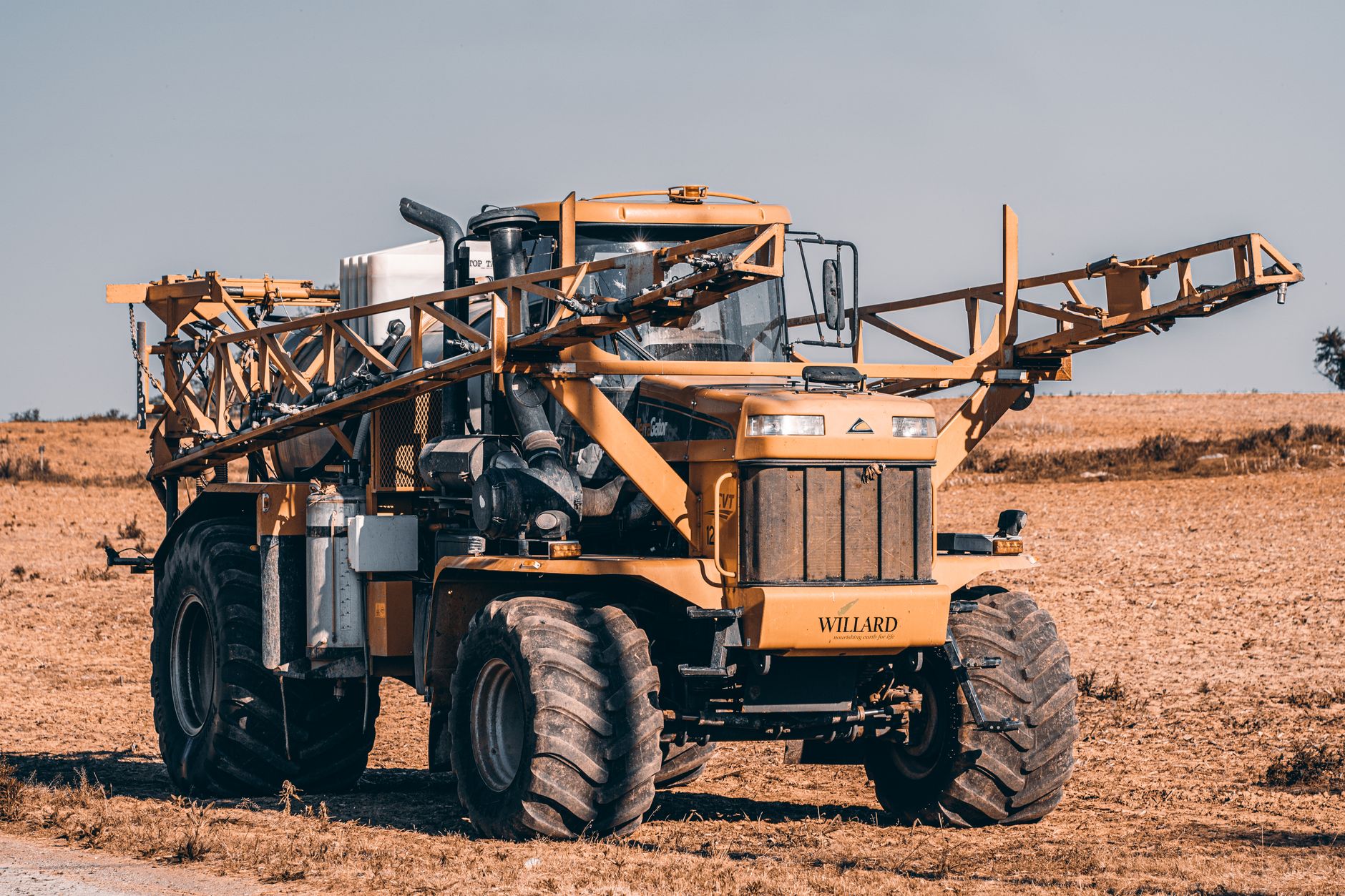 Vendas de Máquinas Agrícolas Devem Cair até 20% em 2026