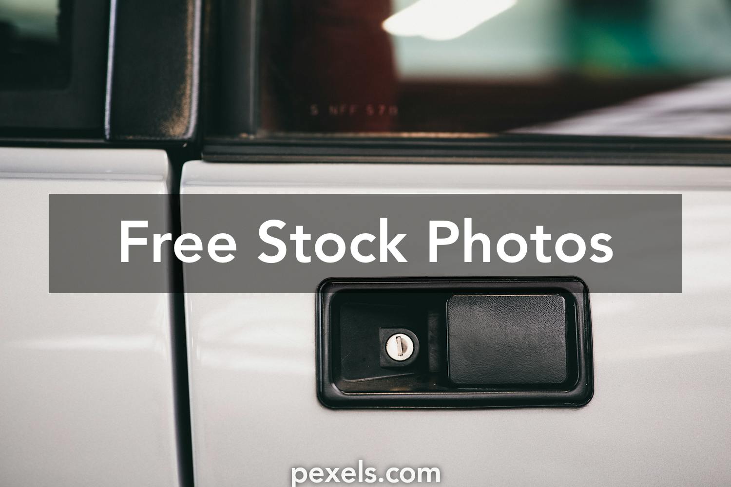 30,658 Car Door Handle Royalty-Free Photos and Stock Images