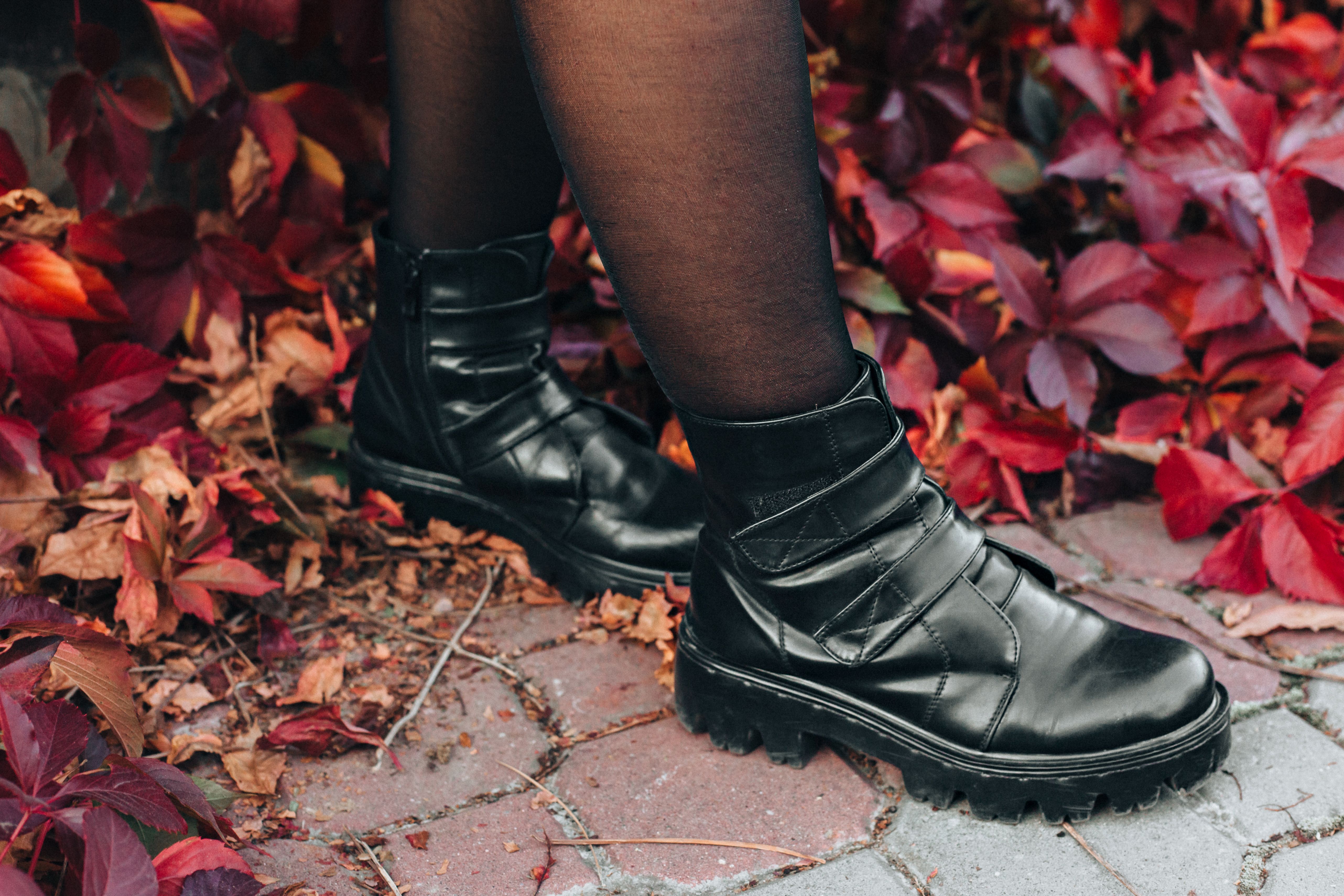 Best Ankle Boots for Women 2026: 7 Picks Compared by Leather, Fit and Comfort