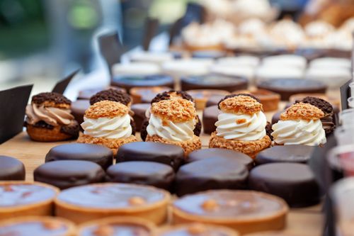 Cream puffs