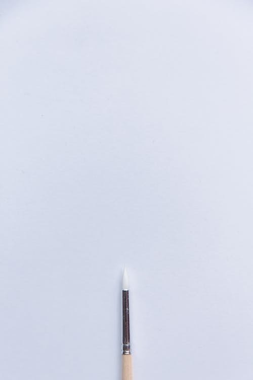 basitlik, Beyaz arka plan, boya fırçası içeren Ücretsiz stok fotoğraf